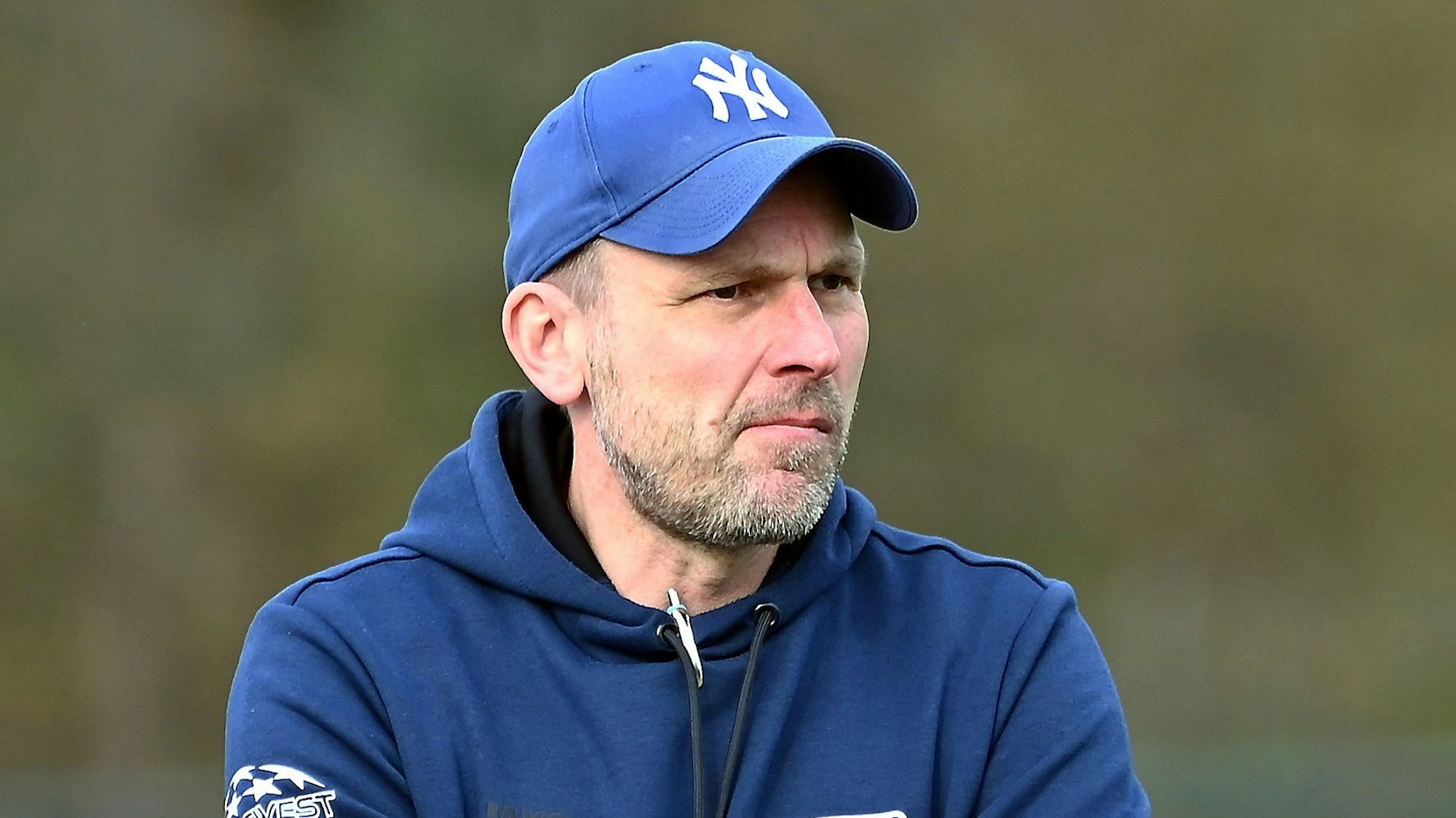 10.03.2024, Fussball-CFB Ford Niehl - DJK Südwest Köln
TR: Oliver Lehrbach (Niehl)
Foto: Uli Herhaus