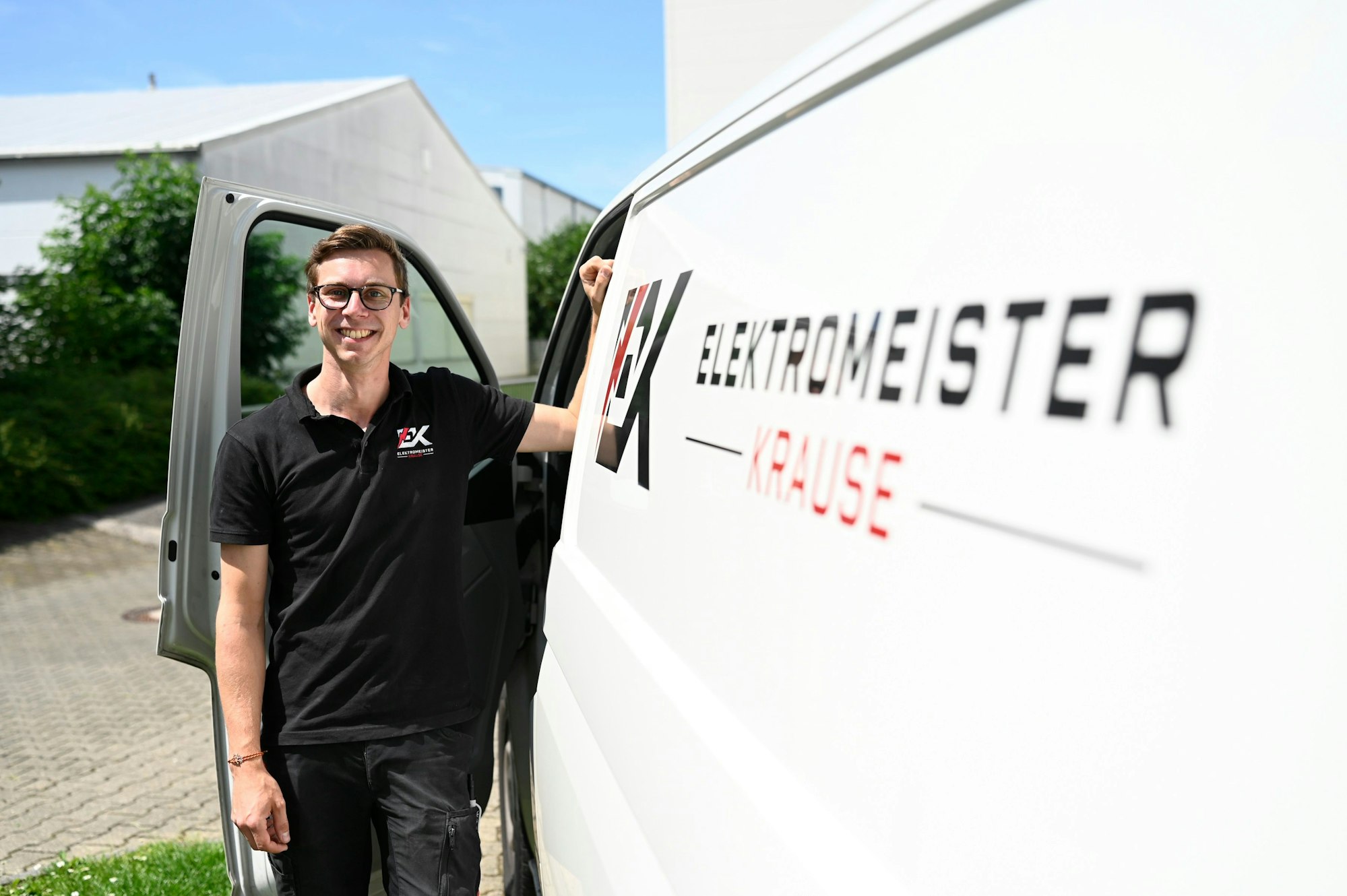 Denny Krause ist Elektromeister und hat sich vor kurzem selbständig gemacht.