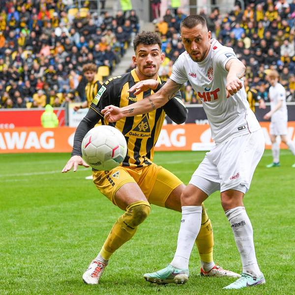 v.li.: Mika Hanraths Alemannia Aachen, 15, Dominik Ernst Fortuna Köln, 2, Zweikampf, Duell, duel, tackle, tackling, Dynamik, Action, Aktion, 30.03.2024, Aachen Deutschland, Fussball, Regionalliga West, Alemannia Aachen - Fortuna Köln *** v li Mika Hanraths Alemannia Aachen, 15 , Dominik Ernst Fortuna Köln, 2 , duel, duel, tackle, tackling, dynamics, action, action, 30 03 2024, Aachen Germany , Football, Regionalliga West, Alemannia Aachen Fortuna Köln xmhx