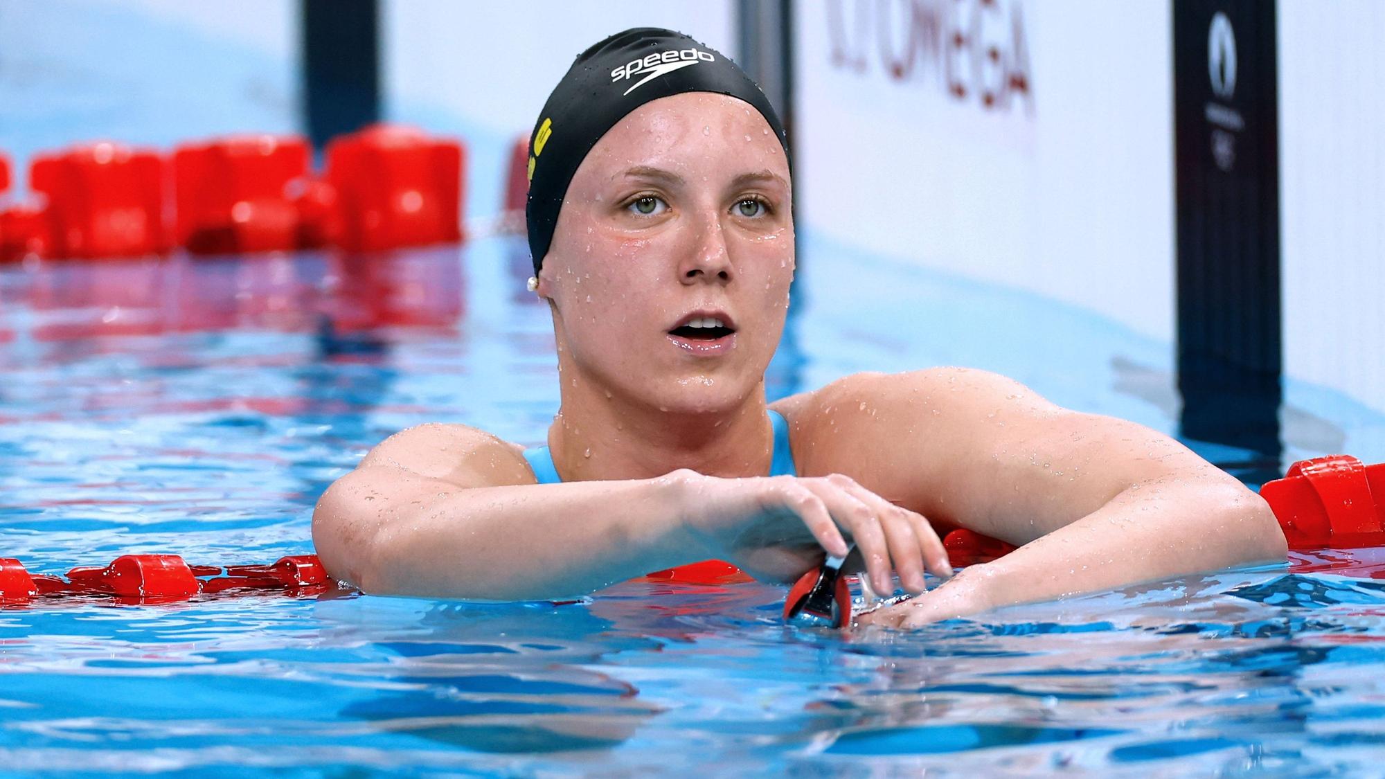 Die deutsche Schwimmerin Isabel Gose hat in Paris über 400 Meter Freistil den deutschen Rekord gebrochen und im Finale den fünften Platz erreicht. Im Anschluss brach sie bei der Siegerehrung für ihren Ex-Freund Lukas Märtens in Tränen aus.