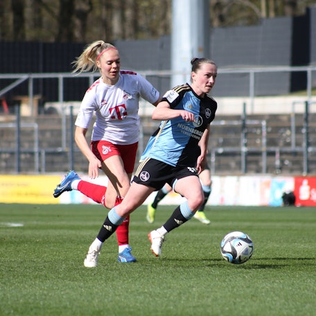 23.03.2024, xgrfx, Fussball 1.Bundesliga Damen, 1.FC Köln Frauen - 1.FC Nürnberg emspor, v.l. Janina Hechler 1.FC Köln, Vanessa Haim 1.FC Nürnberg DFL/DFB REGULATIONS PROHIBIT ANY USE OF PHOTOGRAPHS as IMAGE SEQUENCES and/or QUASI-VIDEO Köln *** 23 03 2024, xgrfx, Fußball 1 Bundesliga Damen, 1 FC Köln Frauen 1 FC Nürnberg emspor, v l Janina Hechler 1 FC Köln , Vanessa Haim 1 FC Nürnberg DFL DFB REGULATIONS PROHIBIT ANY USE OF PHOTOGRAPHS as IMAGE SEQUENCES and or QUASI VIDEO Köln