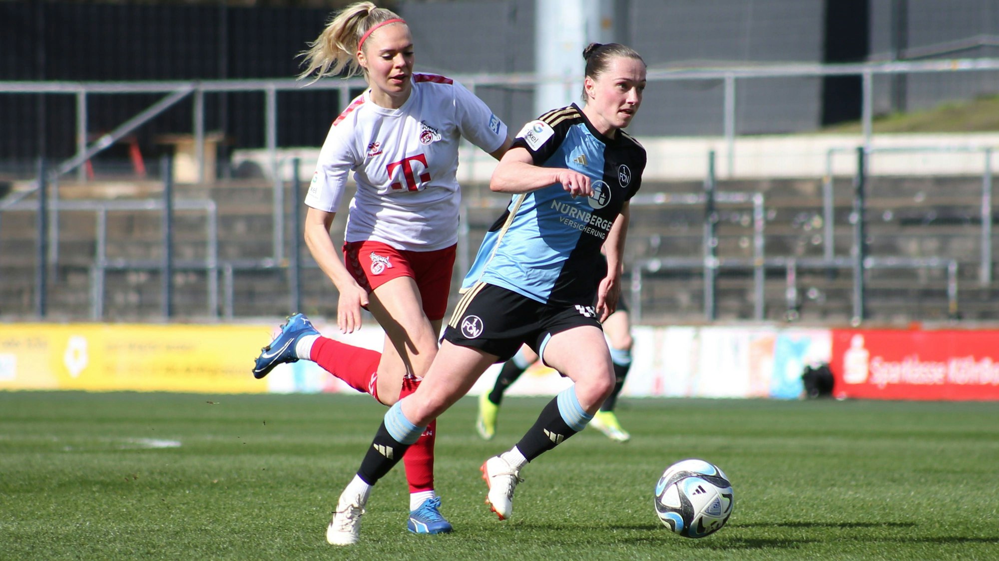 23.03.2024, xgrfx, Fussball 1.Bundesliga Damen, 1.FC Köln Frauen - 1.FC Nürnberg emspor, v.l. Janina Hechler 1.FC Köln, Vanessa Haim 1.FC Nürnberg DFL/DFB REGULATIONS PROHIBIT ANY USE OF PHOTOGRAPHS as IMAGE SEQUENCES and/or QUASI-VIDEO Köln *** 23 03 2024, xgrfx, Fußball 1 Bundesliga Damen, 1 FC Köln Frauen 1 FC Nürnberg emspor, v l Janina Hechler 1 FC Köln , Vanessa Haim 1 FC Nürnberg DFL DFB REGULATIONS PROHIBIT ANY USE OF PHOTOGRAPHS as IMAGE SEQUENCES and or QUASI VIDEO Köln