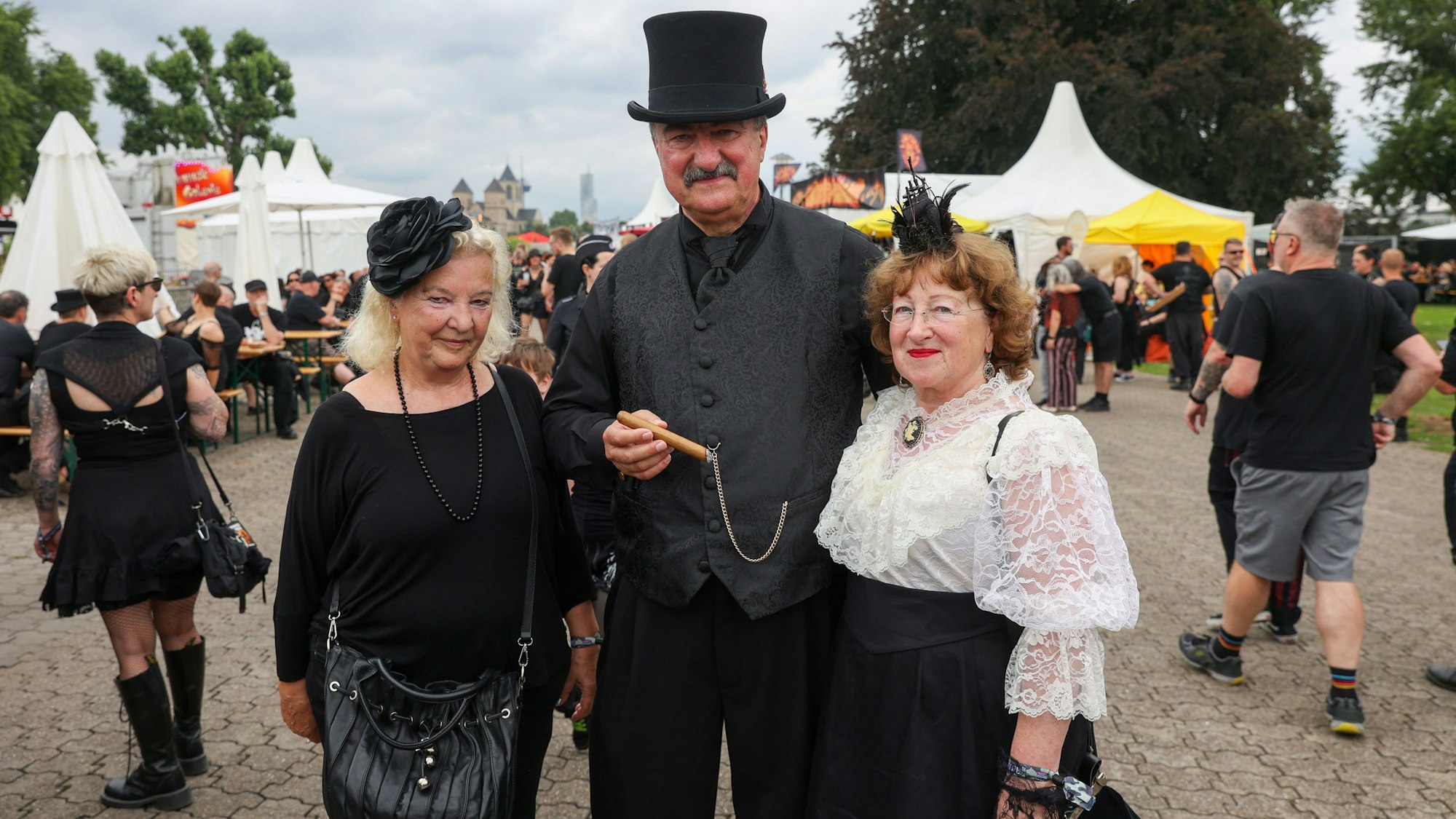 Sylvia, Hans-Peter und Ilse aus Hennef besuchen das Festival gemeinsam.