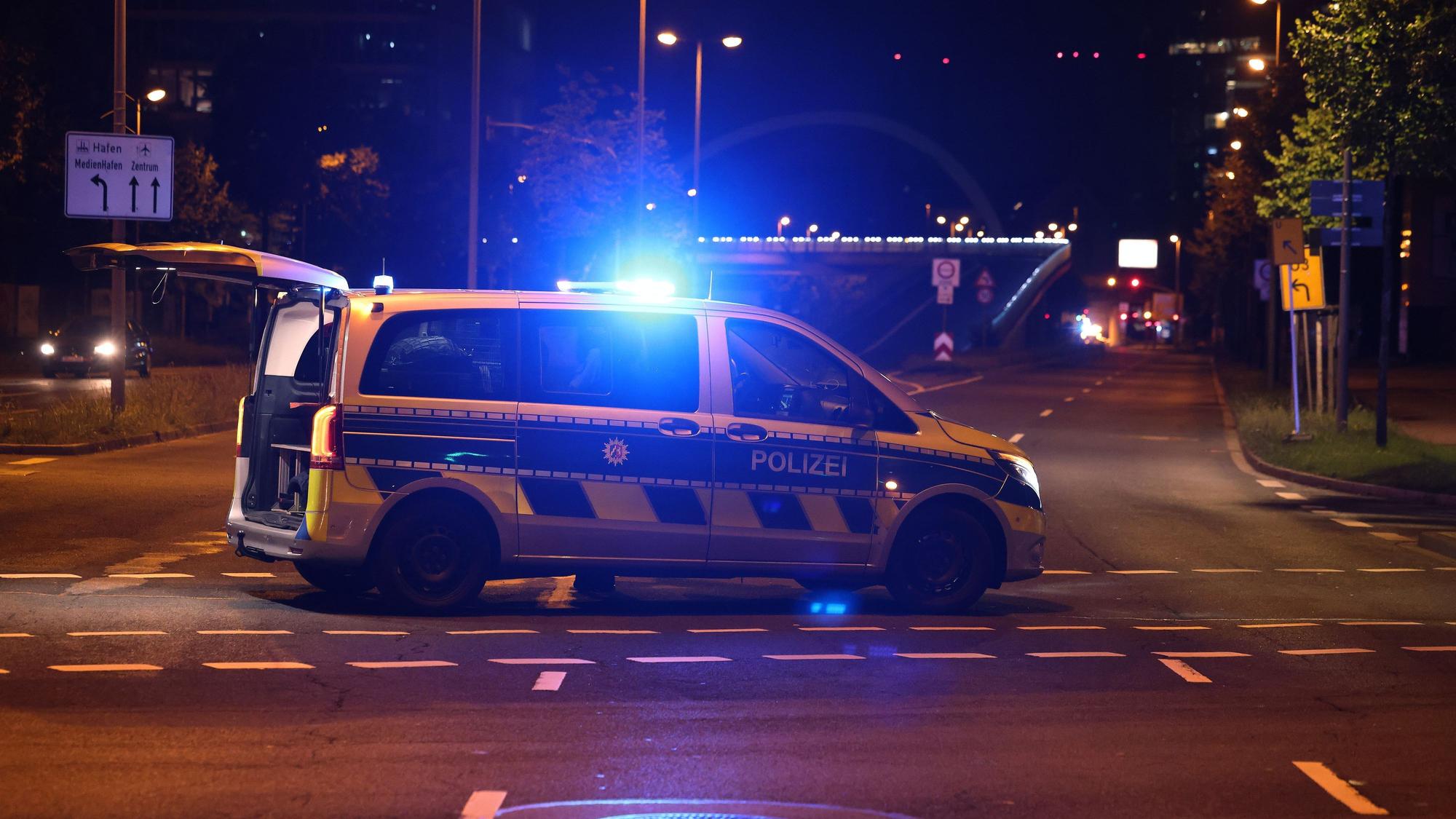 Die Polizei ermittelt nach einer Explosion in der Nacht (Symbolfoto).