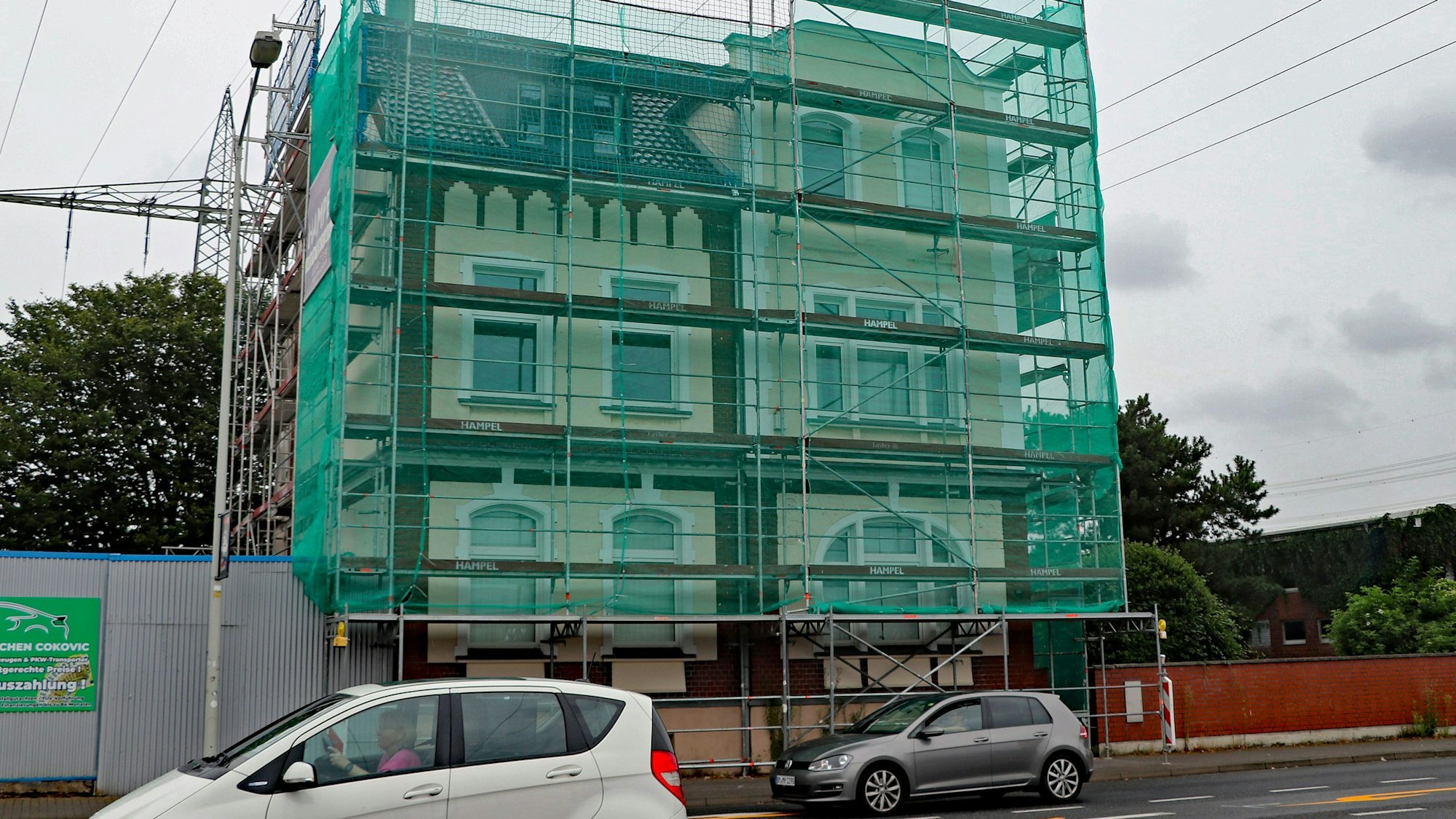 Das Bild zeigt die ehemalige Direktorenvilla am alten Wasserwerk in Frechen.