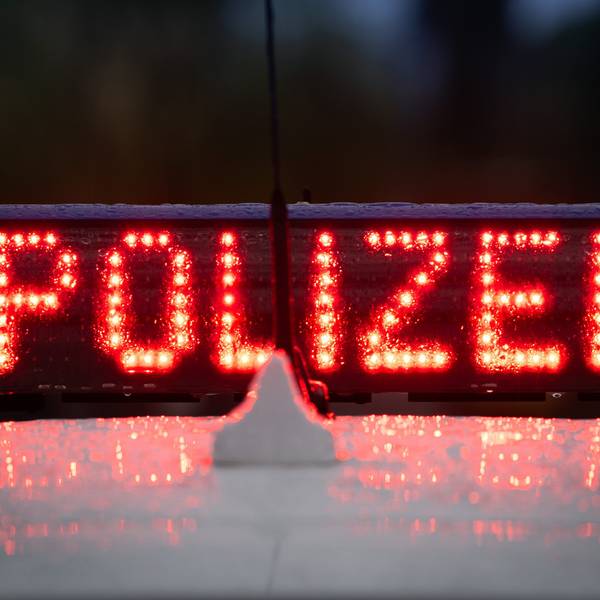 Ein Polizeizeichen.