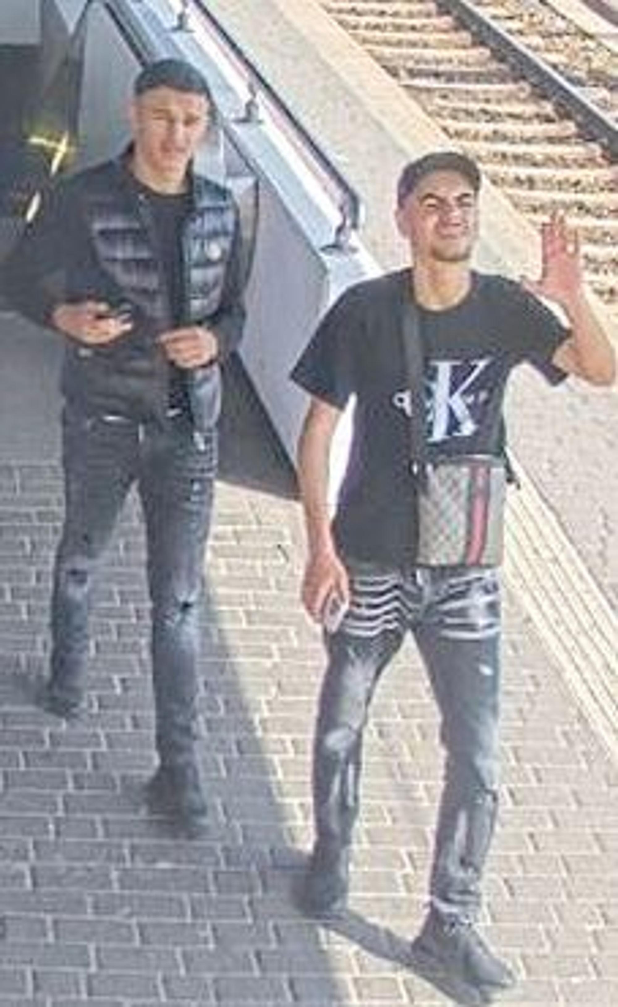 Die beiden Tatverdächtigen sind auf dem Bild zu sehen.