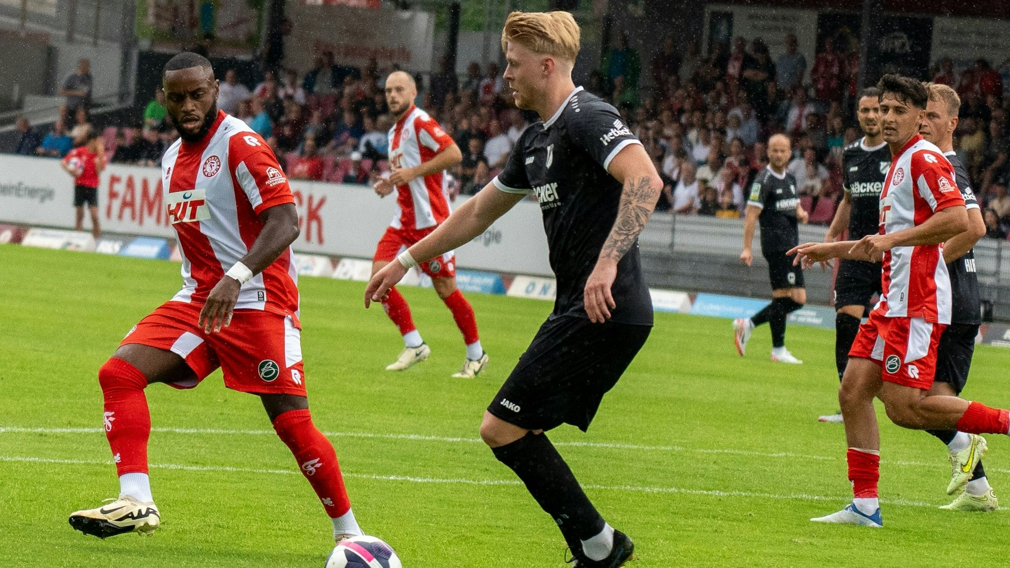 Gegen den SV Rödinghausen überzeugte der SC Fortuna Köln in der Defensive.
