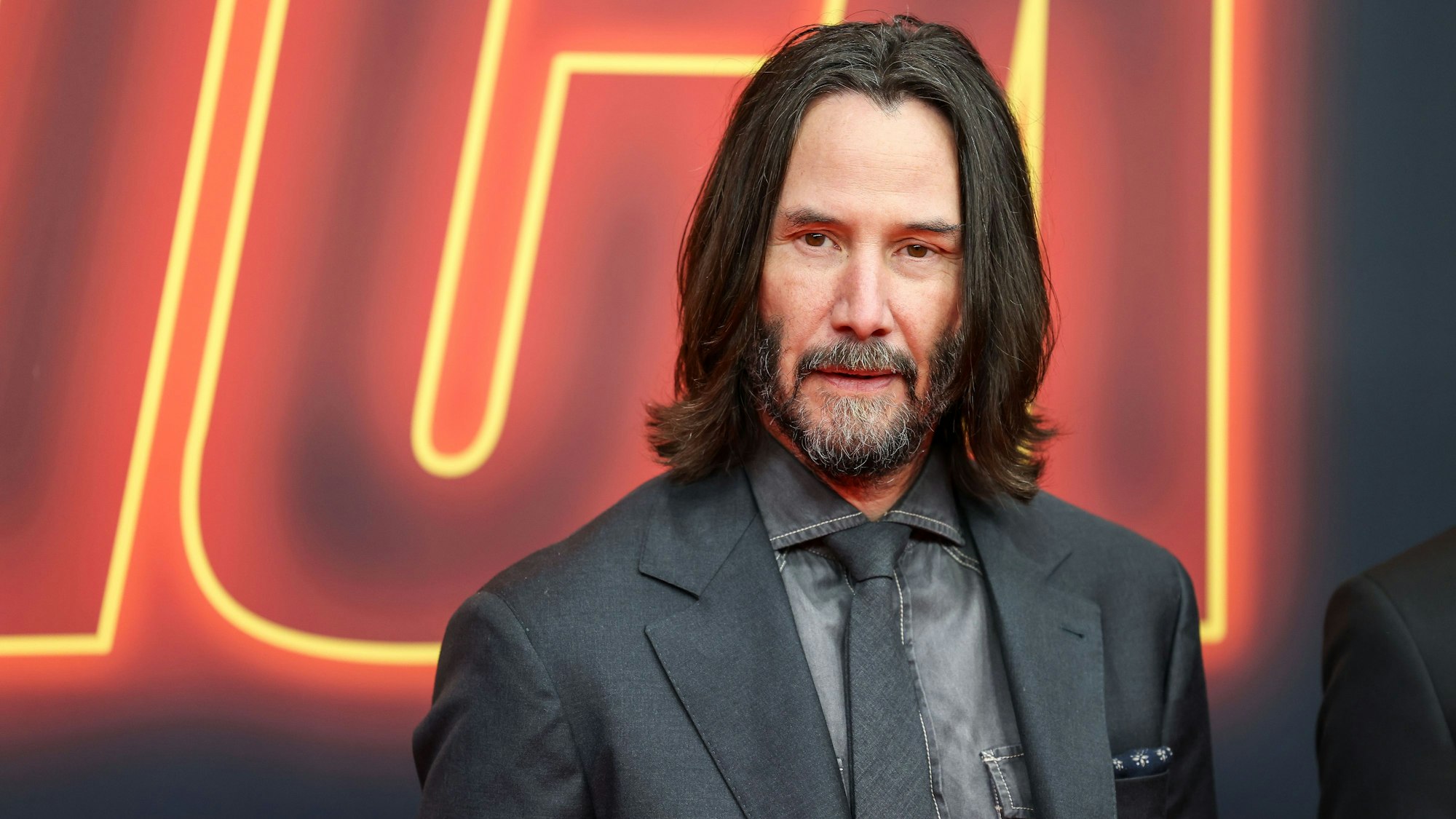 08.03.2023, Berlin: Keanu Reeves kommt zu der Deutschlandpremiere des Films „John Wick: Kapitel 4“ im Kino Zoo Palast. Foto: Gerald Matzka/dpa +++ dpa-Bildfunk +++