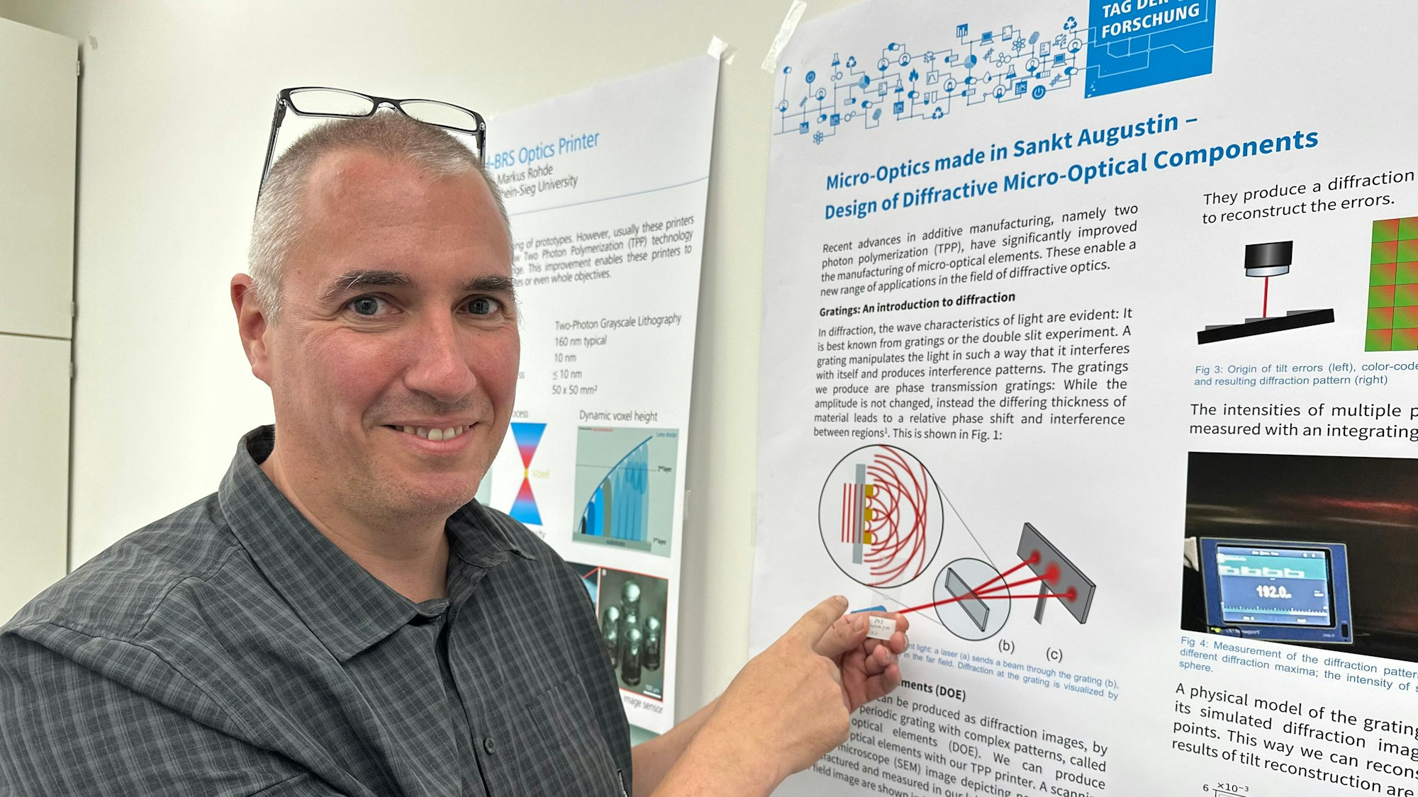 Professor Robert Lange von der Hochschule Bonn-Rhein-Sieg leitet dort das Biolab-Projekt.