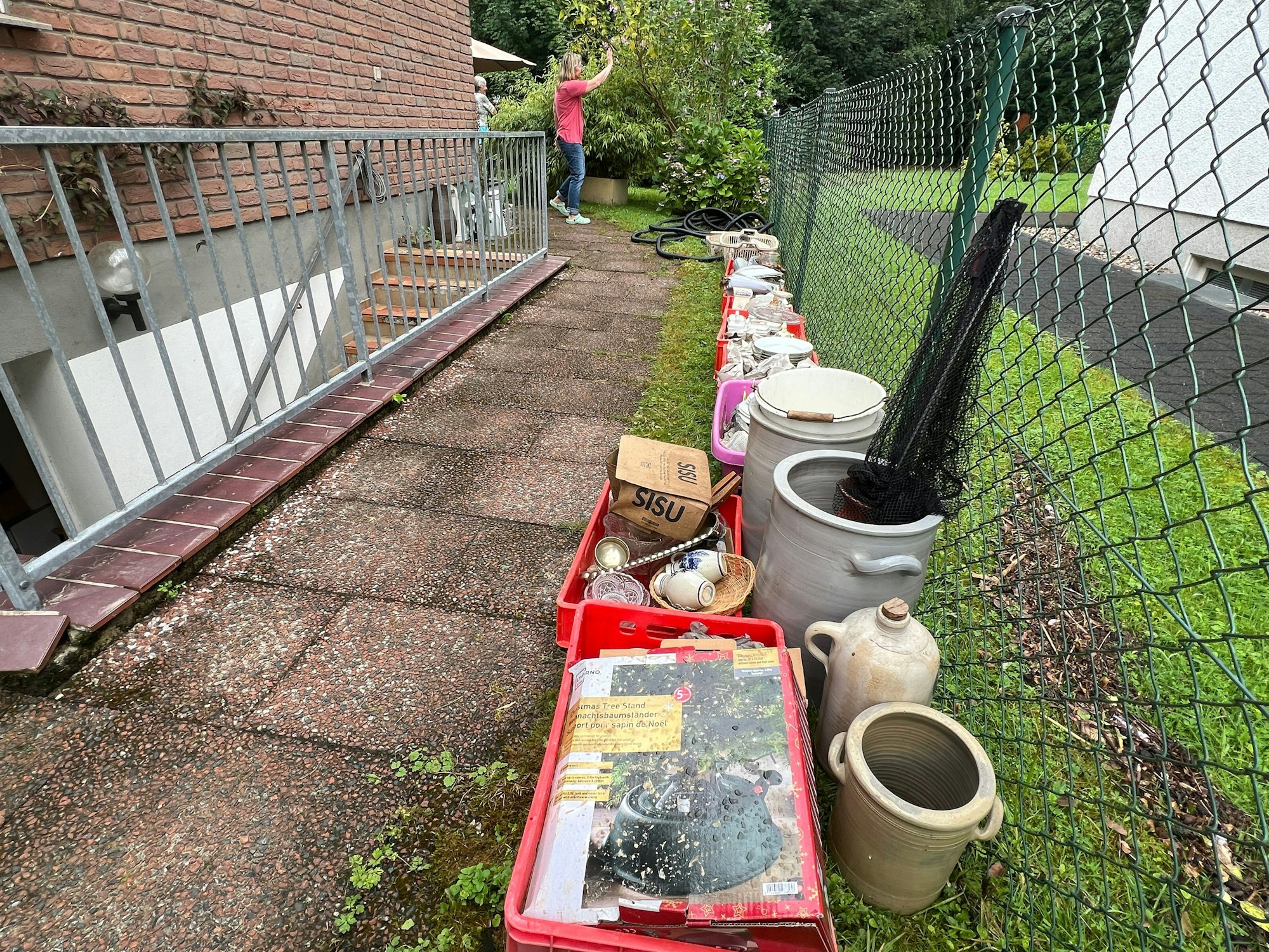 Wieder war Wasser in Keller gelaufen, hier in der Straße Germaniabad.