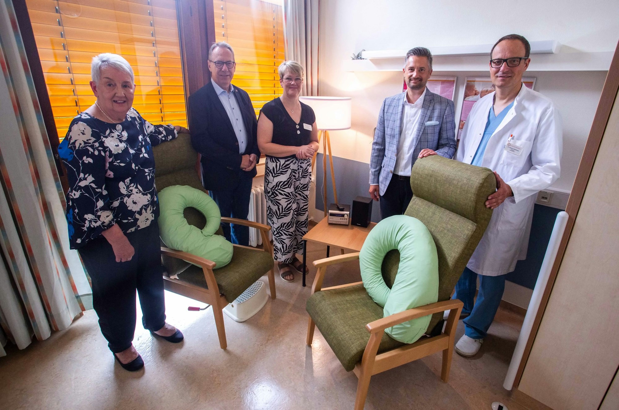 Pressegespärch zu neuen Stillzimmer