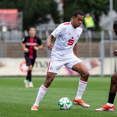FVM-Pokal Finale A-Junioren 2024: Bayer 04 Leverkusen - 1.FC Köln 15.05.2024 Youssoupha Niang 1.FC Köln U19, 9, Madi Nonamay Bayer 04 Leverkusen, 31 FVM-Pokal Finale A-Junioren 2024: Bayer 04 Leverkusen - 1.FC Köln Rasenplatz am Ulrich-Haberland-Stadion, Leverkusen 15.05.2024 *** FVM Cup Final A Juniors 2024 Bayer 04 Leverkusen 1 FC Köln 15 05 2024 Youssoupha Niang 1 FC Köln U19, 9 , Madi Nonamay Bayer 04 Leverkusen, 31 FVM Cup Final A Juniors 2024 Bayer 04 Leverkusen 1 FC Köln Lawn at Ulrich Haberland Stadium, Leverkusen 15 05 2024 Copyright: xBEAUTIFULxSPORTS/Buriakovx
