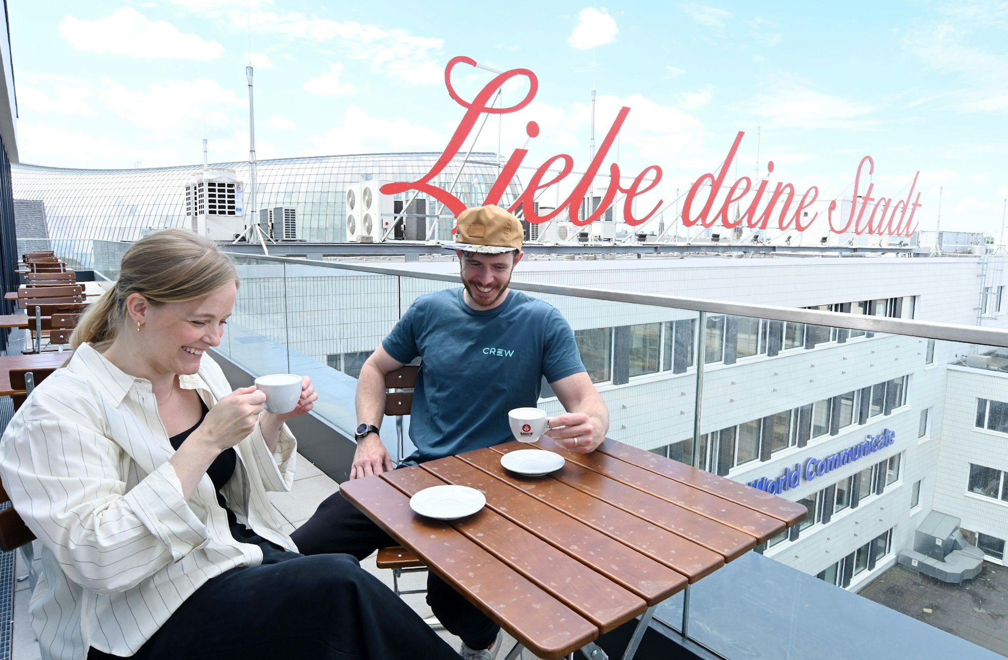 Im ehemaligen Kämpgen-Haus auf der Schildergasse hat auf den oberen Etagen eine Boulderhalle eröffnet. Das Dachterrasse-Café ist öffentlich zugänglich.
