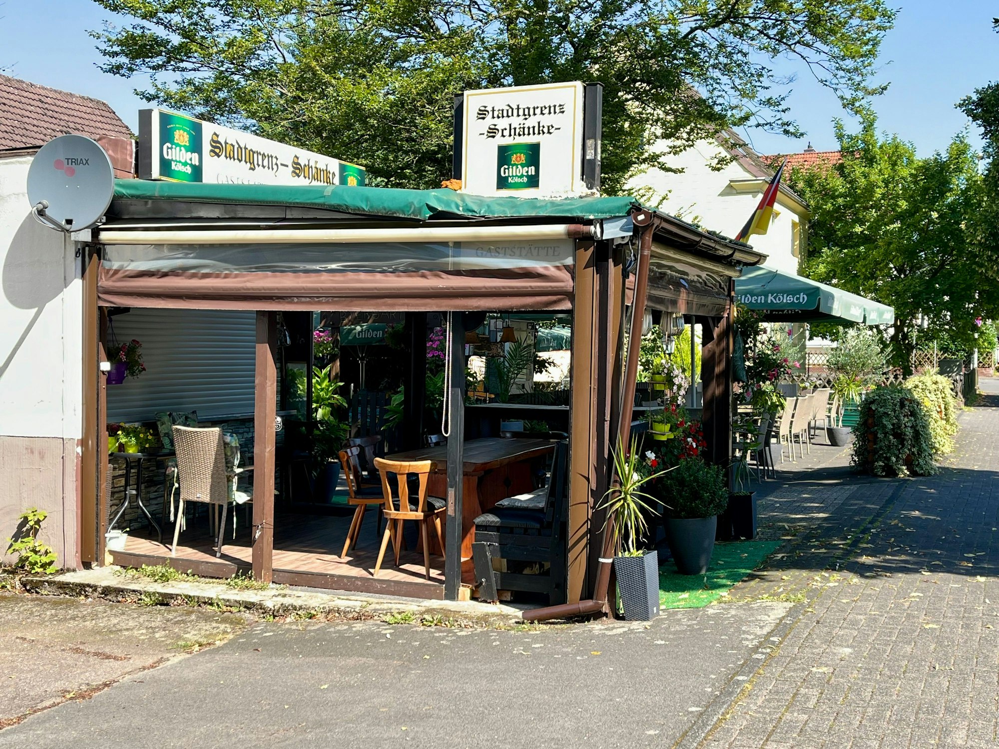 Vor der Stadtgrenz-Schänke wurde am Abend des 18. Februar auf einen Mann eingestochen. Er starb am 1. März im Klinikum an seinen Verletzungen.