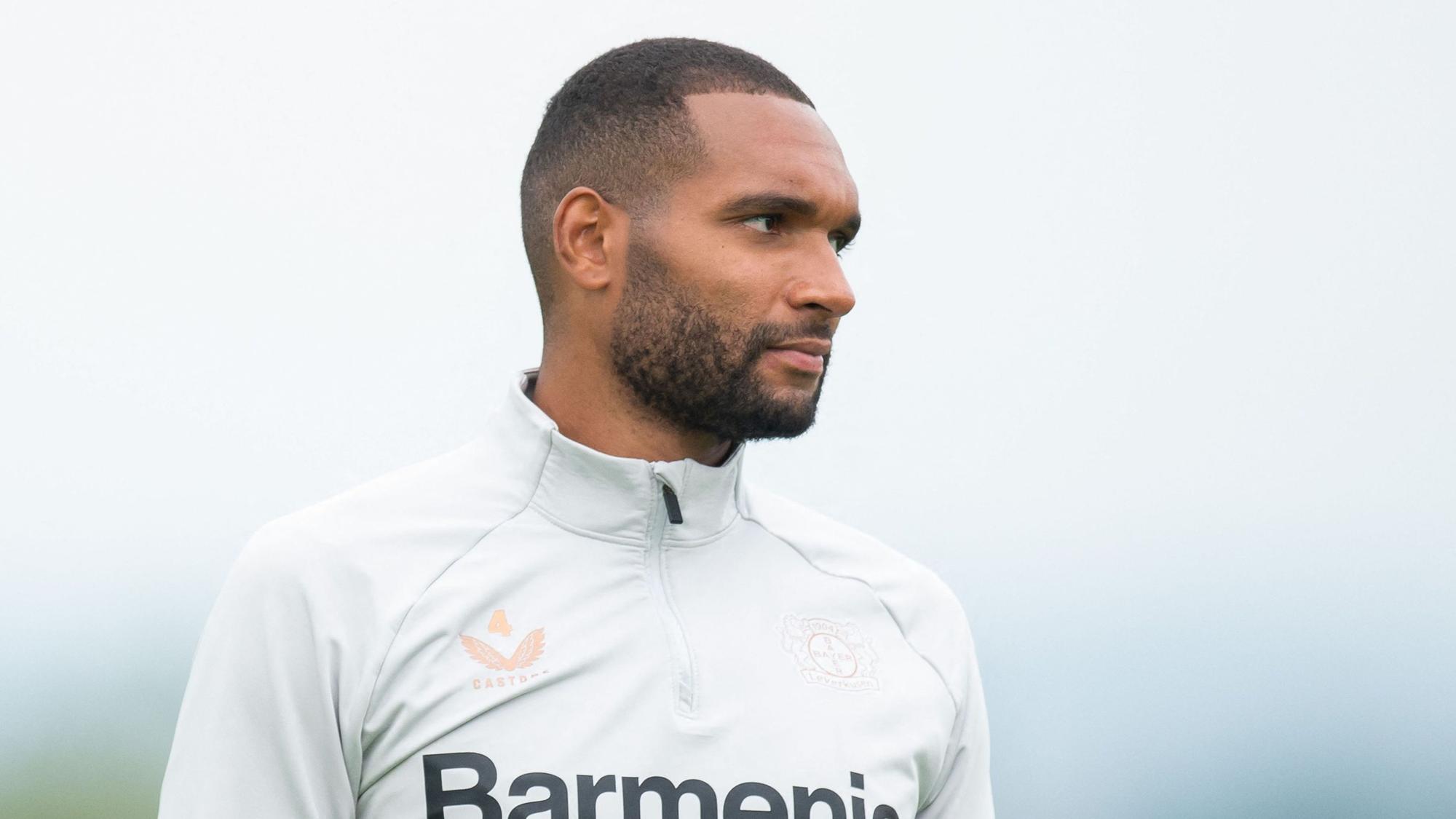 Jonathan Tah bei einer Einheit im Trainingslager von Bayer 04 Leverkusen in Donaueschingen.