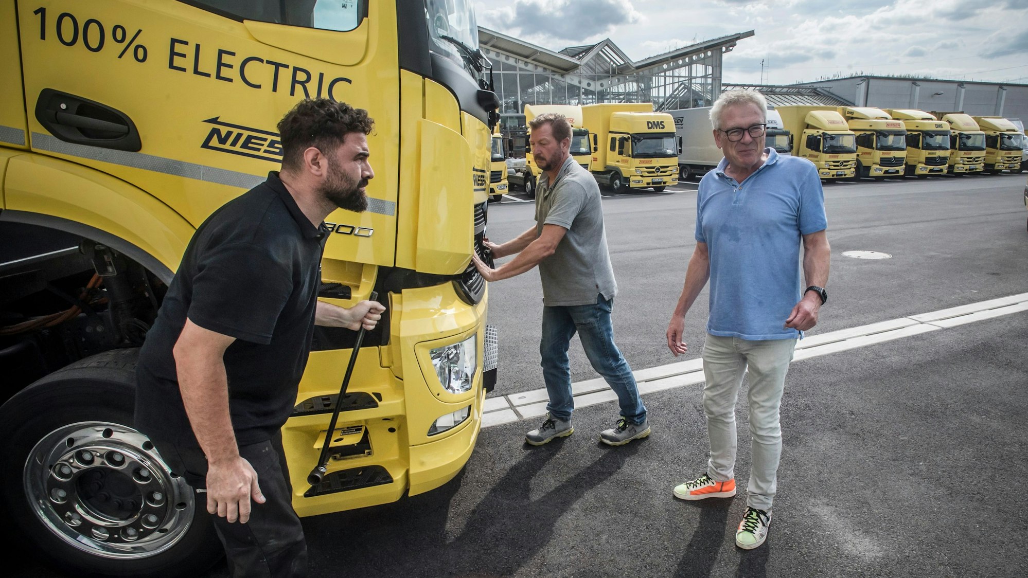 Firma Niesen hat zwei elektrische LKW im Fuhrpark.