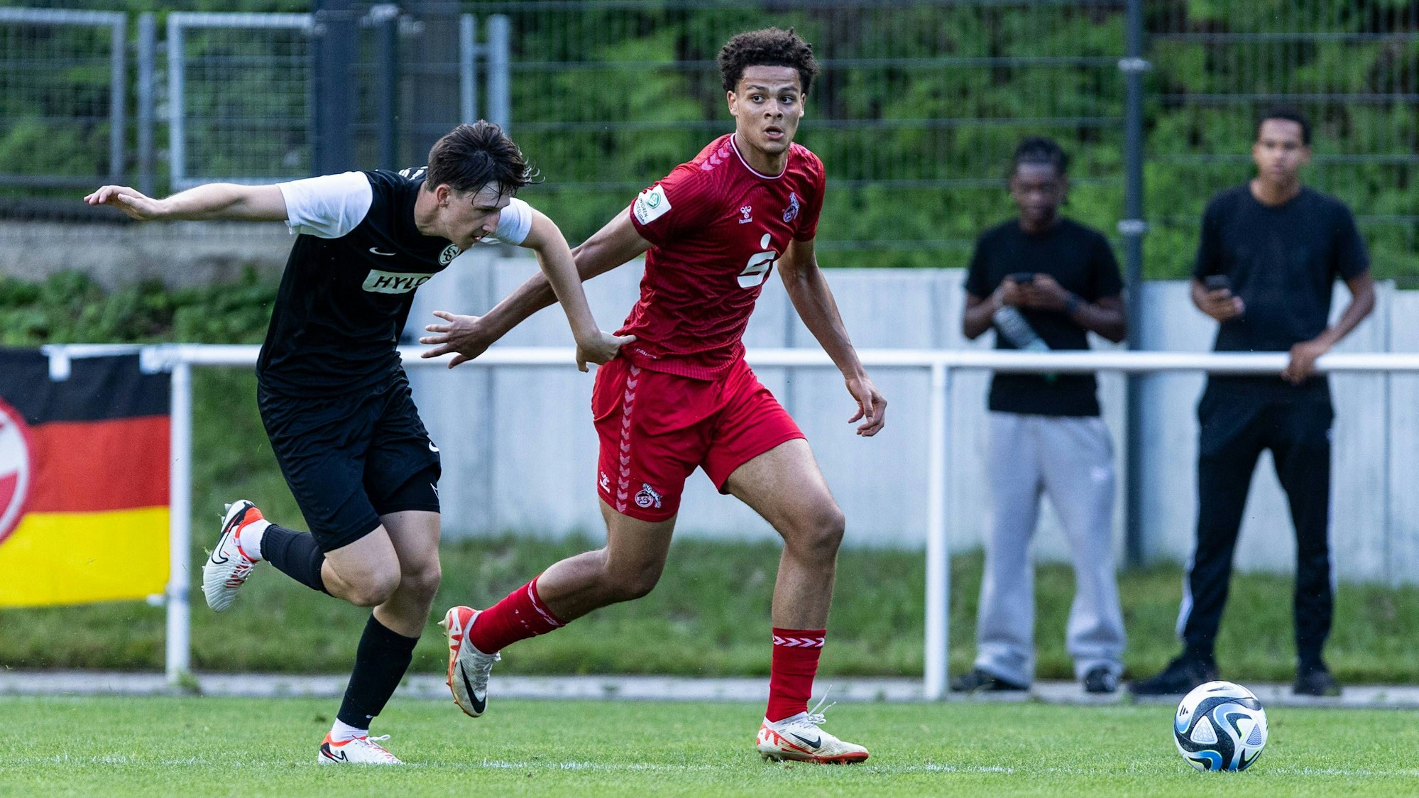Testspiel: 1. FC Köln U19 - SV Elversberg Sportschule Hennef 10.07.2024 Chinedu Chukwukelu 1.FC Köln U19, 18 Testspiel: 1. FC Köln U19 - SV Elversberg Sportschule Hennef 10.07.2024 *** Test match 1 FC Köln U19 SV Elversberg Sportschule Hennef 10 07 2024 Chinedu Chukwukelu 1 FC Köln U19, 18 Test match 1 FC Köln U19 SV Elversberg Sportschule Hennef 10 07 2024 Copyright: xBEAUTIFULxSPORTS/Buriakovx