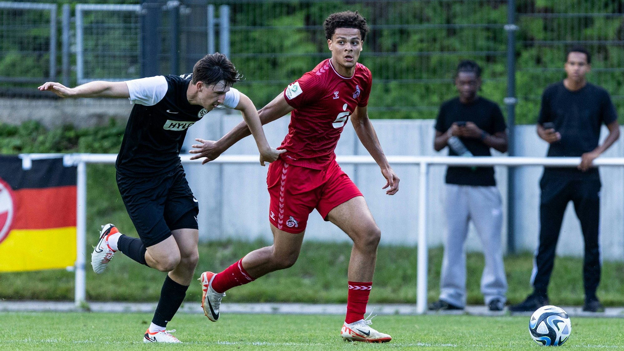 Testspiel: 1. FC Köln U19 - SV Elversberg Sportschule Hennef 10.07.2024 Chinedu Chukwukelu 1.FC Köln U19, 18 Testspiel: 1. FC Köln U19 - SV Elversberg Sportschule Hennef 10.07.2024 *** Test match 1 FC Köln U19 SV Elversberg Sportschule Hennef 10 07 2024 Chinedu Chukwukelu 1 FC Köln U19, 18 Test match 1 FC Köln U19 SV Elversberg Sportschule Hennef 10 07 2024 Copyright: xBEAUTIFULxSPORTS/Buriakovx