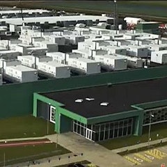 Auf dem Foto ist ein Modell eines Rechenzentrums zu sehen.