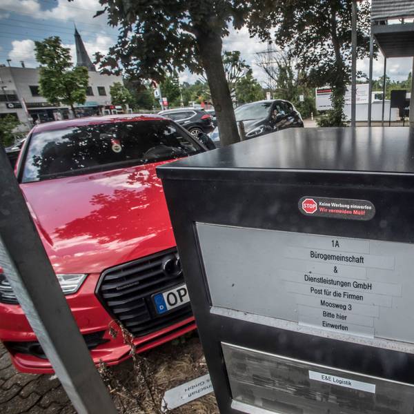 44 Firmensitze, eine Adresse: Gewerbesteuerhebesatz 250 erzeugt in Leverkusen Briefkastenfirmen. "Viruelles Büro" genannt. Foto: Ralf Krieger