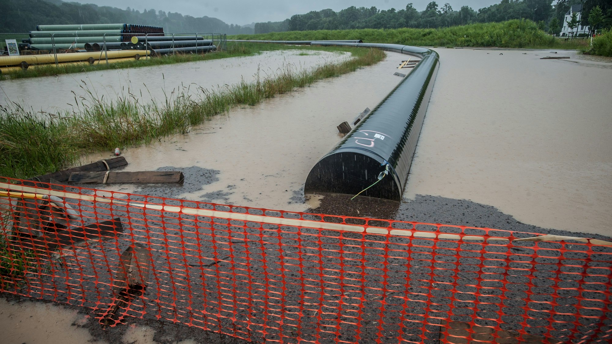 In einem damaligen Pipeline-Bauprojekt sehen viele Hummelsheimer den Grund für die starken Schäden in ihrem Ort.