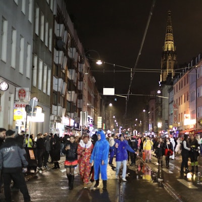 Köln: Impressionen am Abend an der Zülpicher Straße.