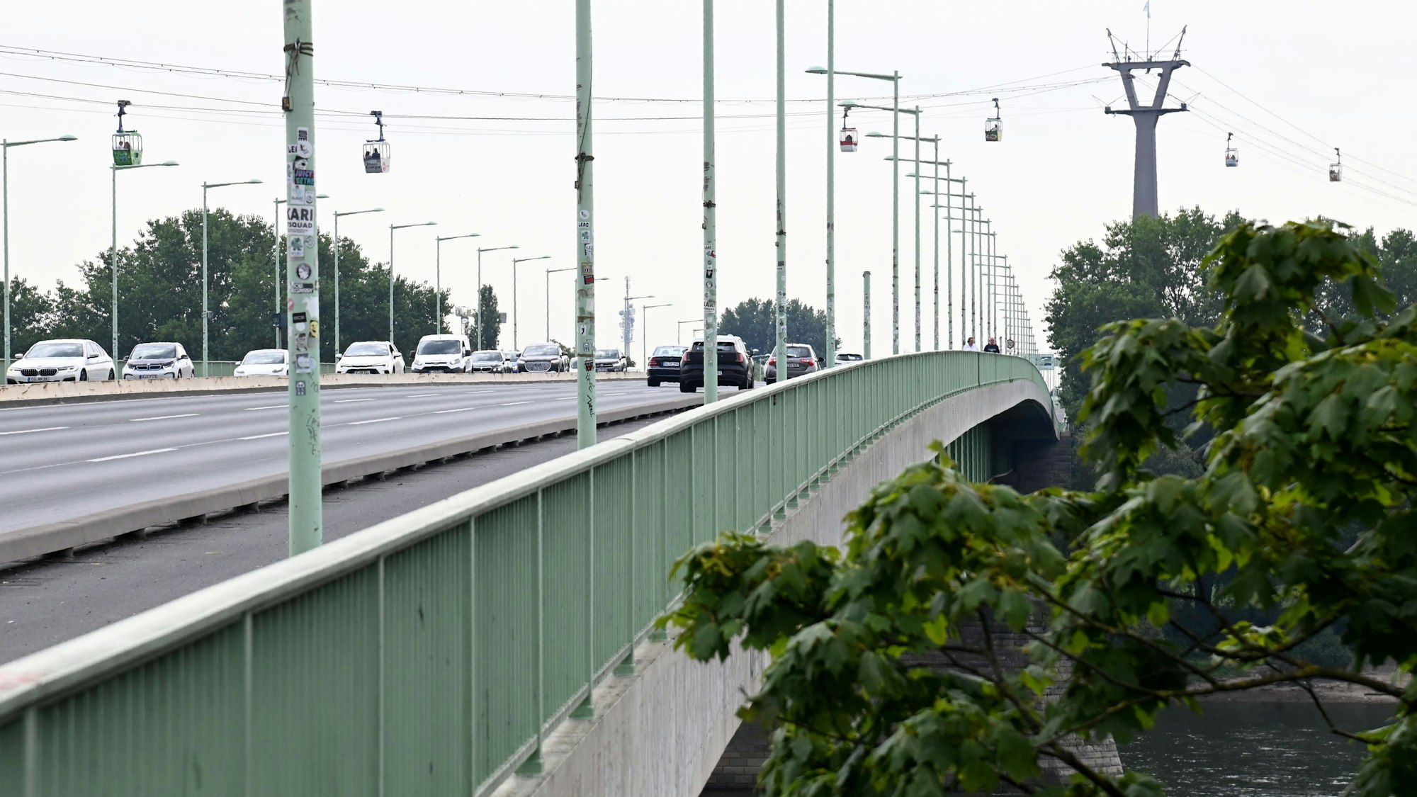31.07.2024 Köln. Die Zoobrücke. Foto: Alexander Schwaiger