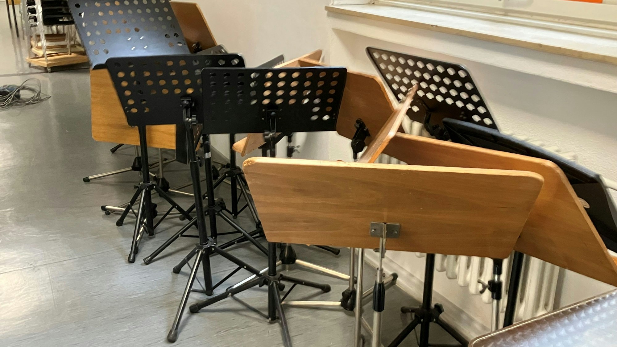 Die Unterrichtsräume sollen wieder sauber erstrahlen: Derweil haben Instrumente und Zubehör Pause