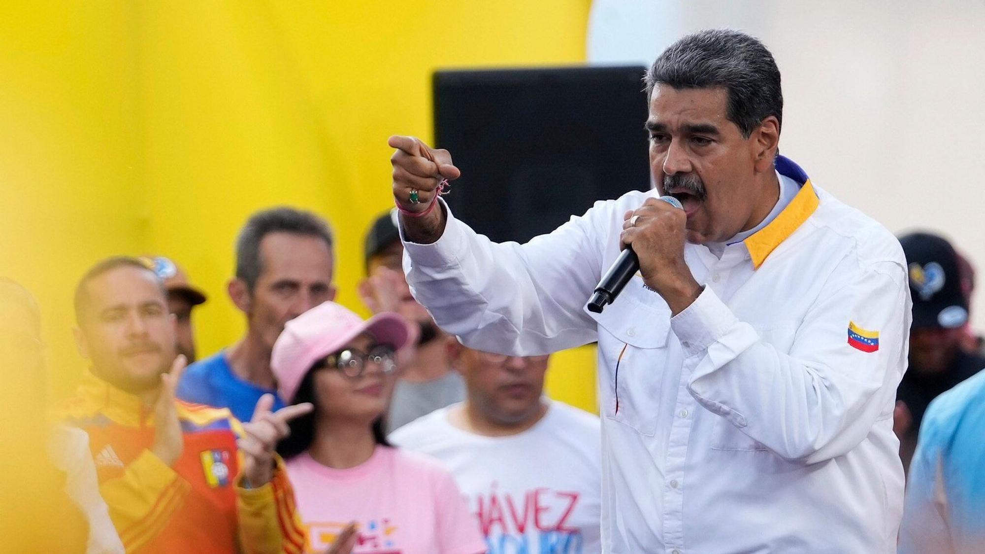 Nicolas Maduro, Präsident von Venezuela, spricht zu Anhängern während einer Regierungskundgebung in Caracas, Venezuela.