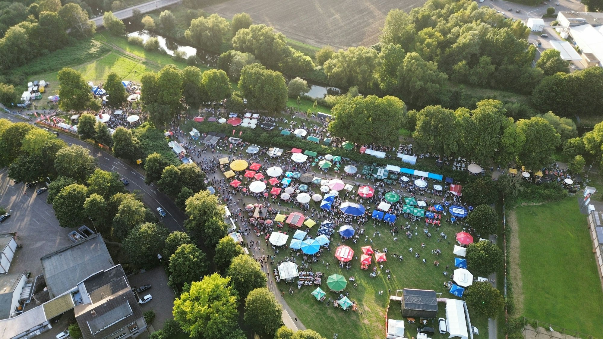Die Opladener Bierbörse von oben.