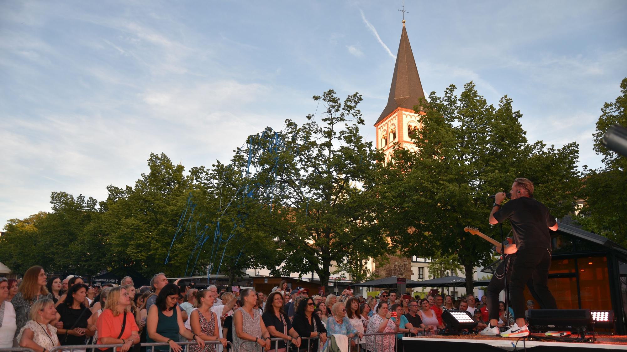 Der Siegburger Markt wurde am Samstag, 10. August, zur Partymeile.