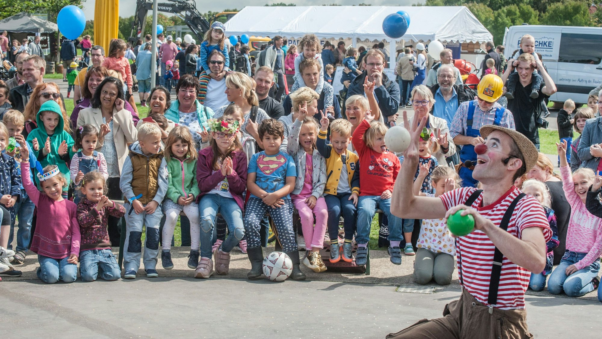 „LEV spielt“ in den vergangenen Jahren.