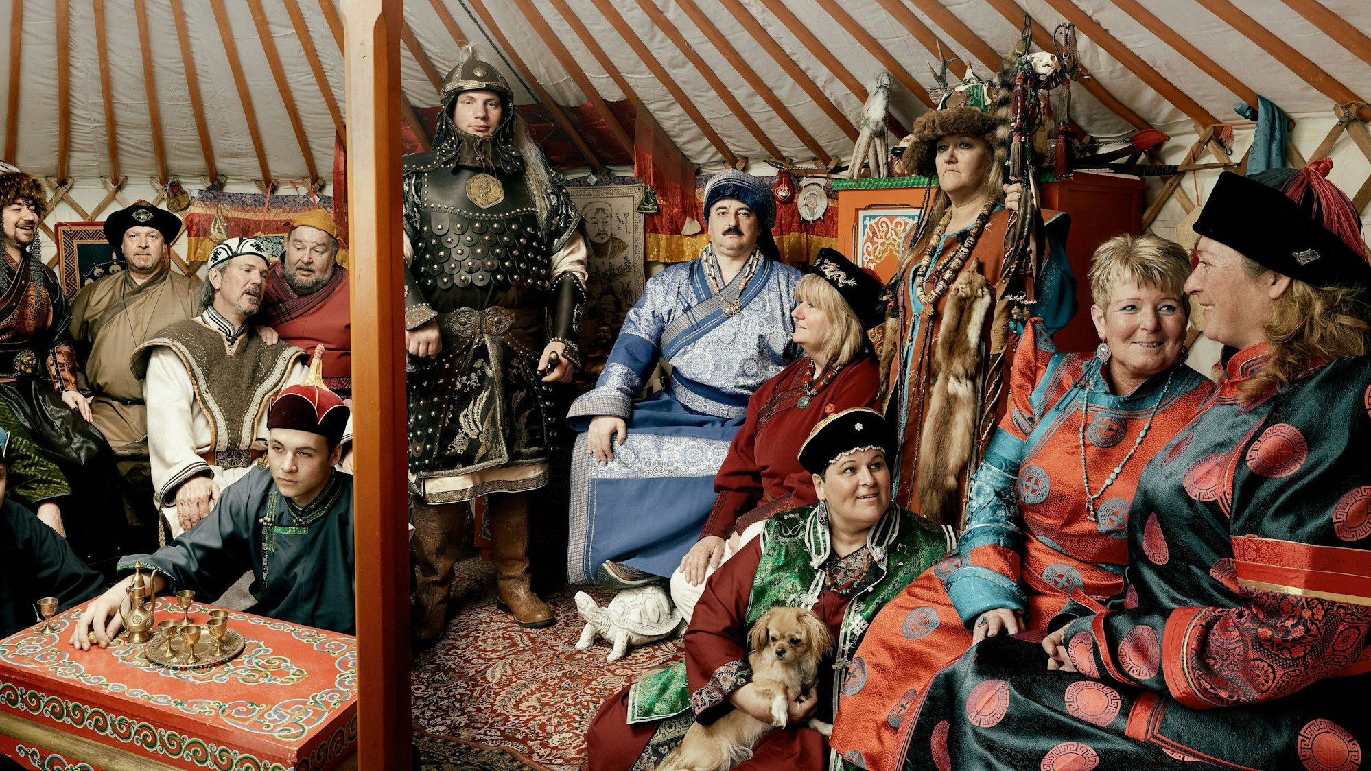 Heute sind die Kostüme der Mongolen bis ins Detail den historischen Vorbildern nachempfunden.