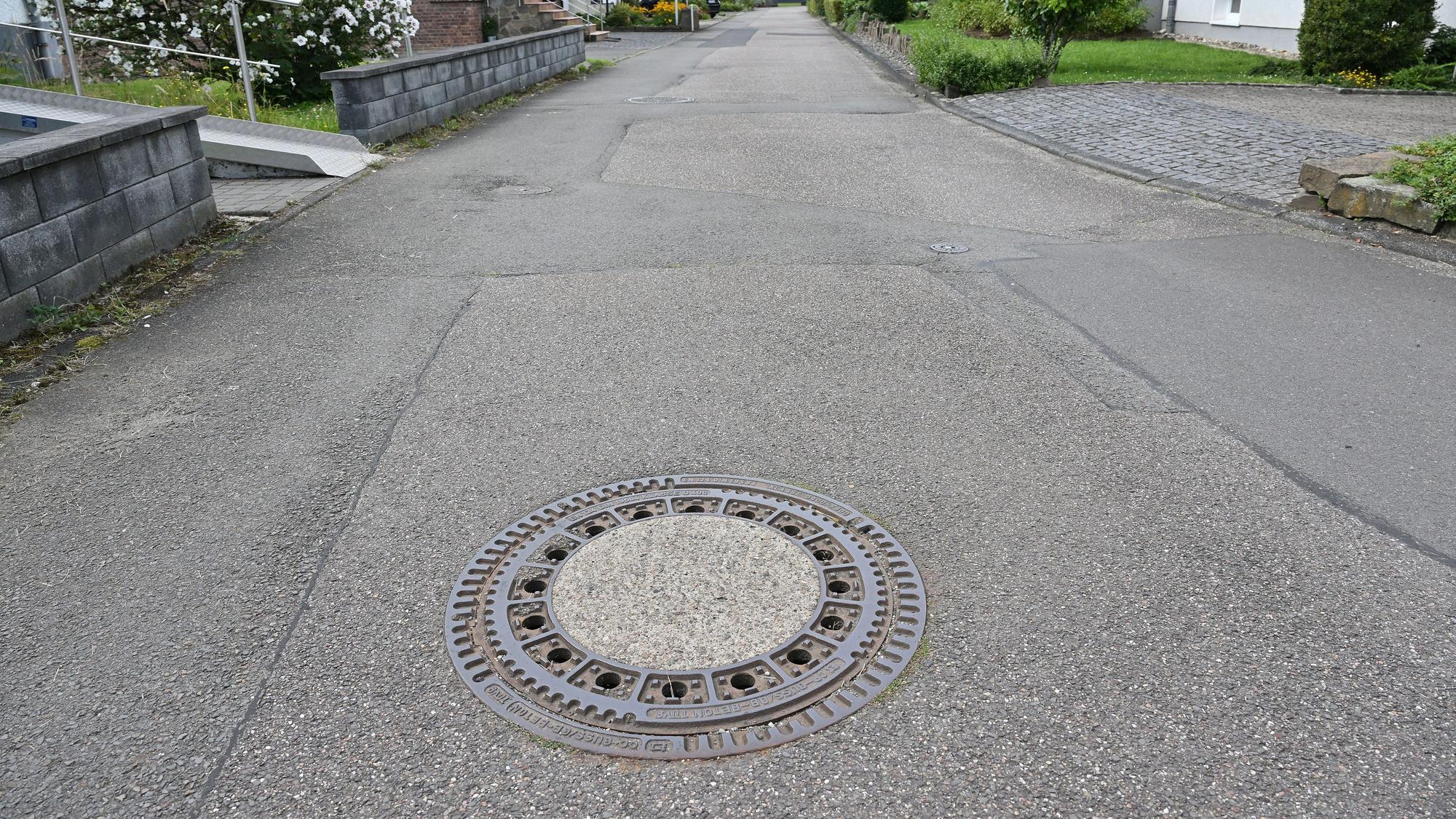 So sieht die Straße aus, wenn sie nicht überflutet ist.