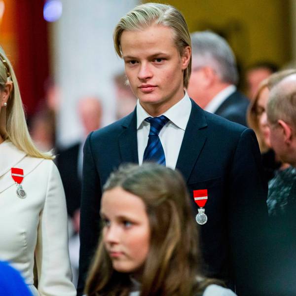 Kronprinzessin Mette-Marit von Norwegen (l.) und ihr Sohn Marius Borg Høiby.