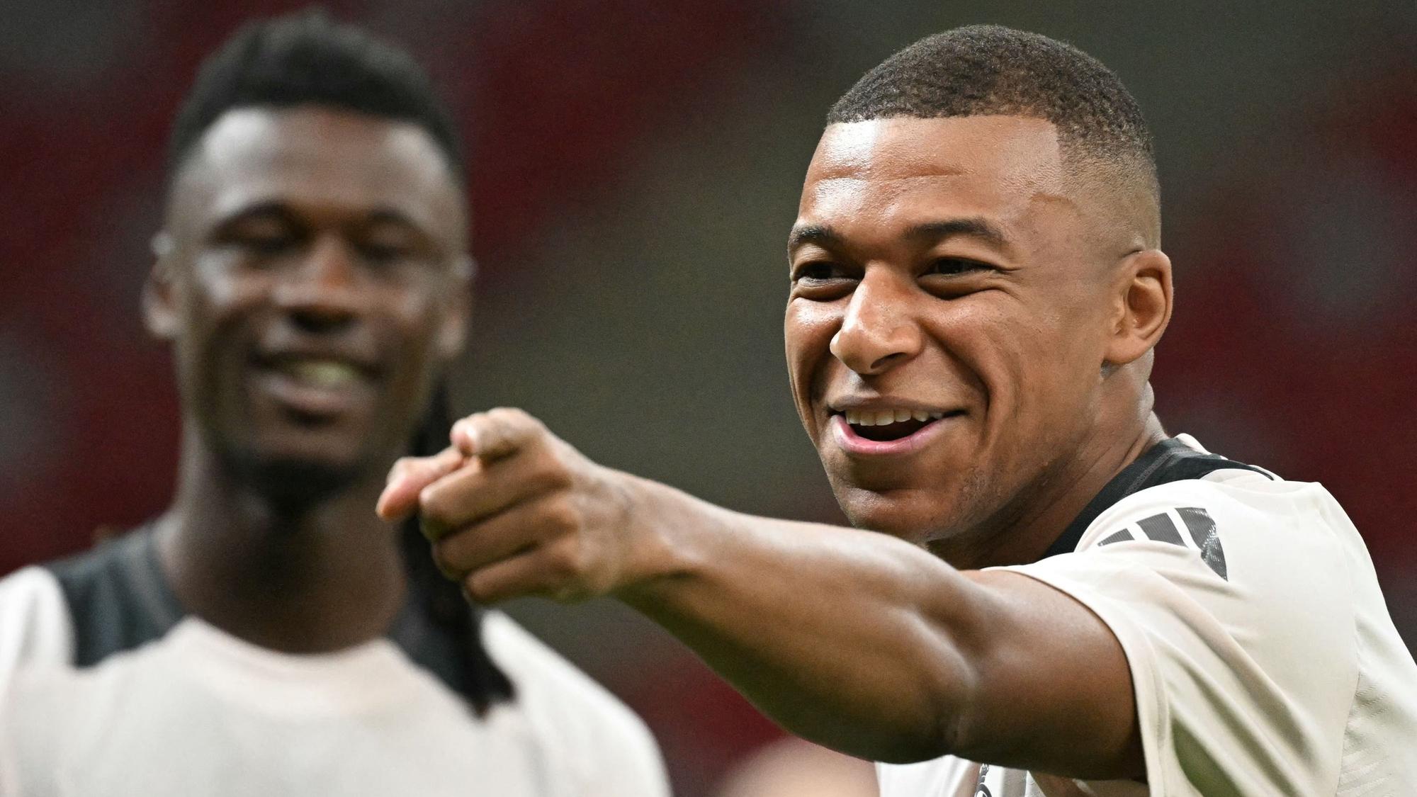 Kylian Mbappé ist Reals spektakulärster Zugang des Sommers, Eduardo Camavinga (im Hintergrund) fällt aus.