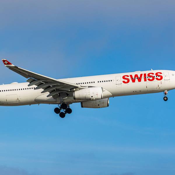 Ein Airbus A330 von Swiss in der Luft.