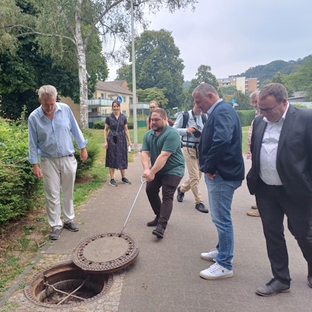 Am Wilhelm-Gödders-Weg soll Leichlingens erste blau-grüne Klimaachse entstehen.