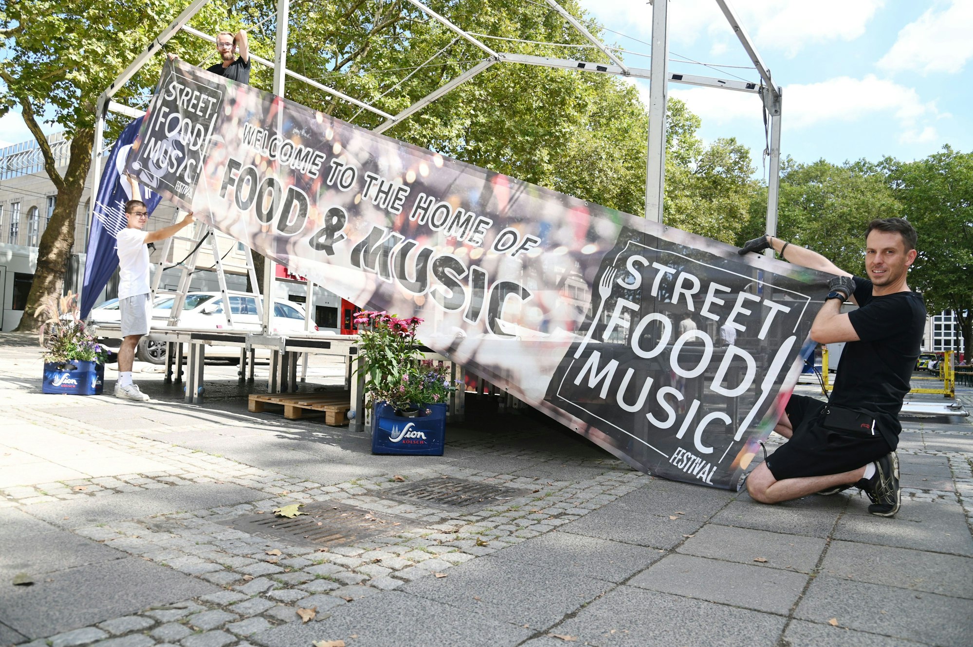 Streetfood Music Festival auf dem Neumarkt
