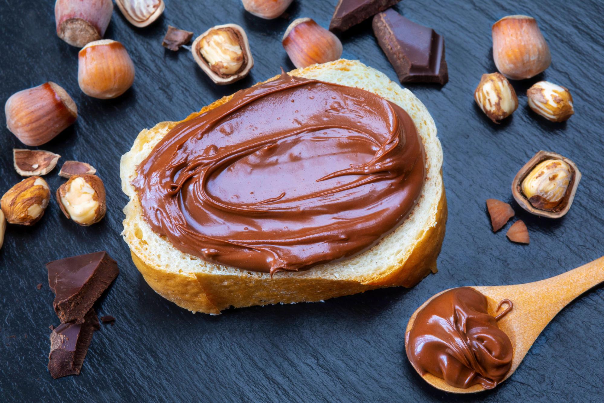nuss-nougat-creme,schokoaufstrich,haselnussbrotaufstrich,nougatcreme,nussnougatcreme,nutella,schokoladennusscreme *** hazelnut spread,Chocolate spread,hazelnut spreads sre-fvh