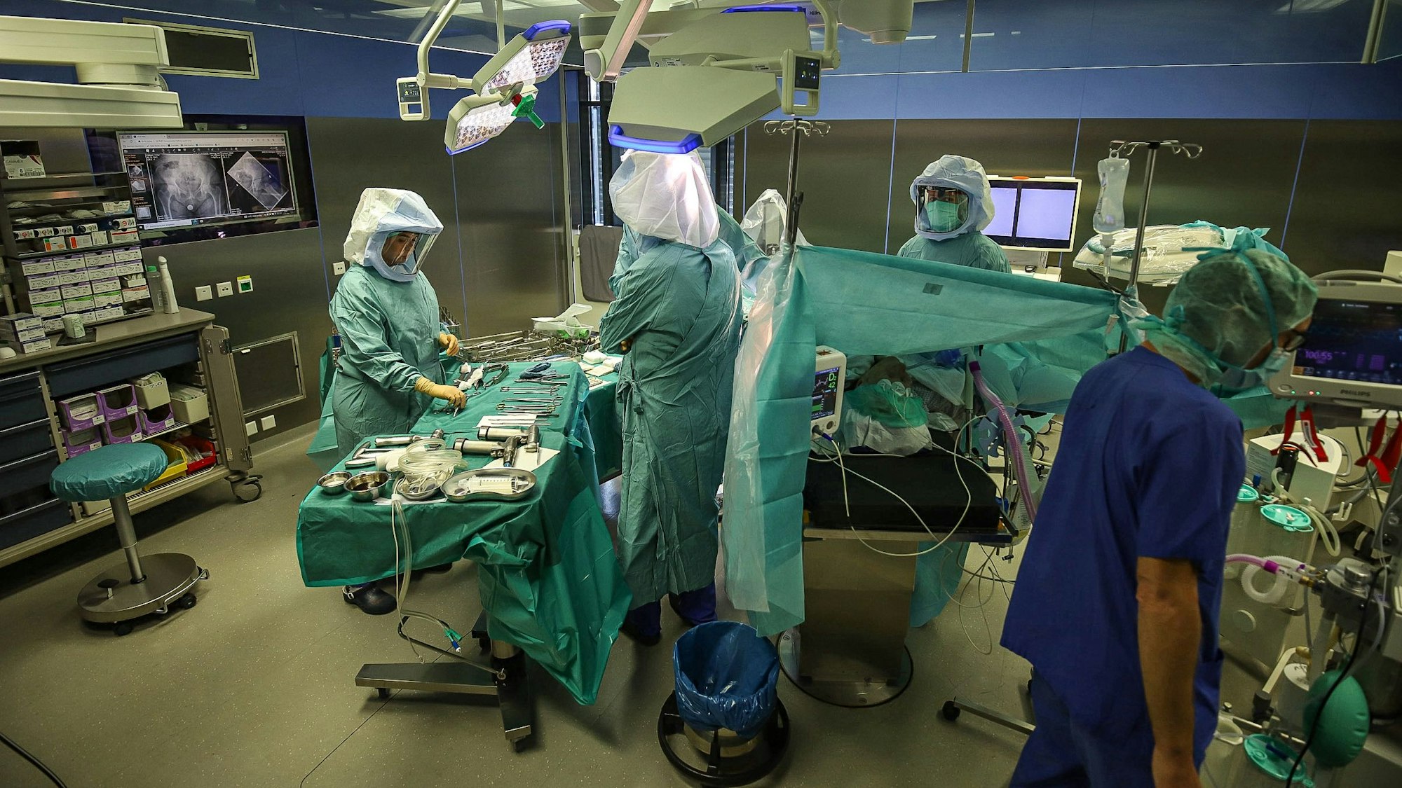 Eine Hüftoperation.