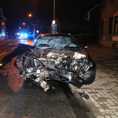 Schwerer Unfall Köln Rodenkirchen 17082024 Auto Verkehr
