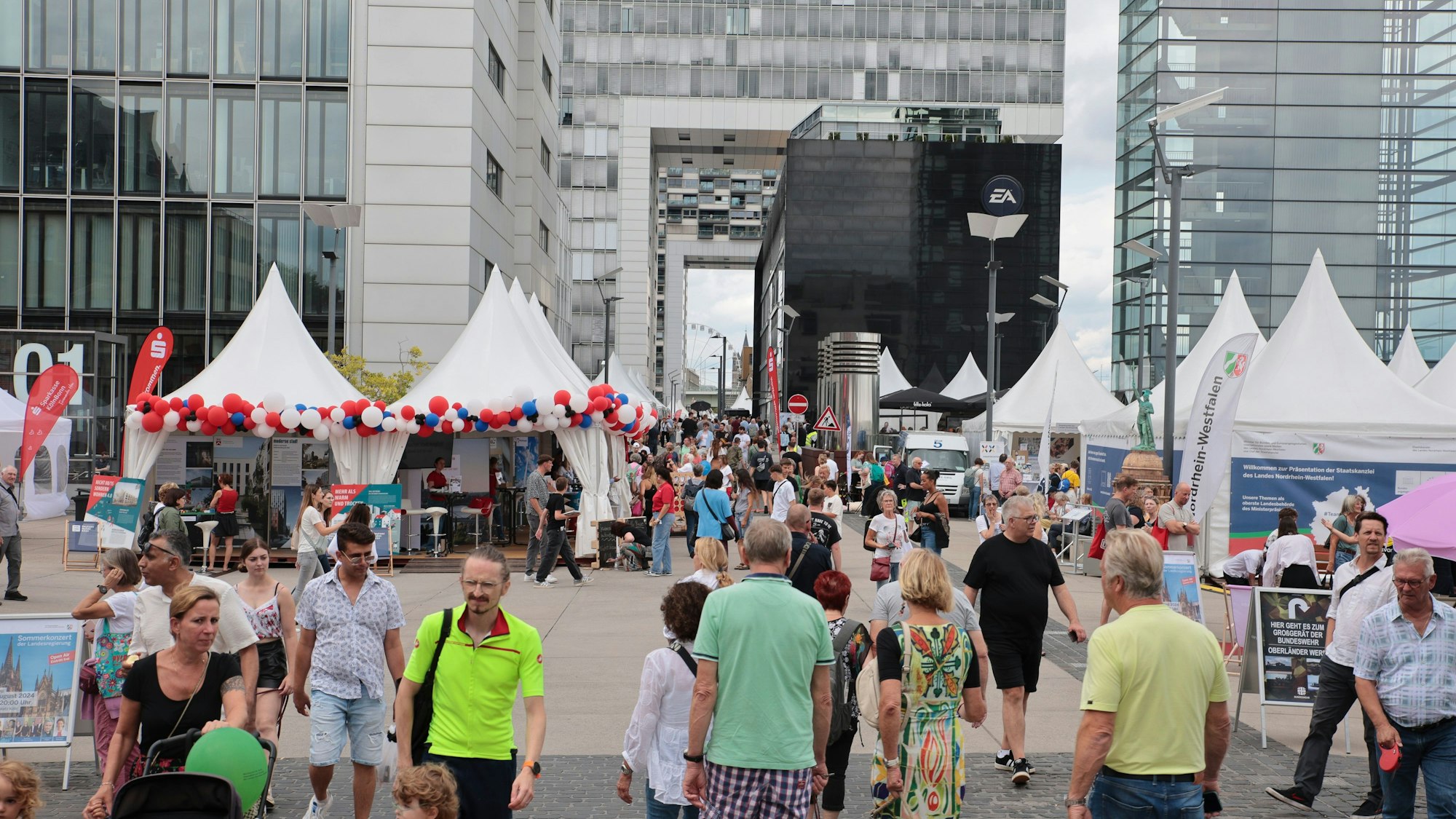 17.08.2024, Köln: NRW Tag in Köln.Foto:Dirk Borm