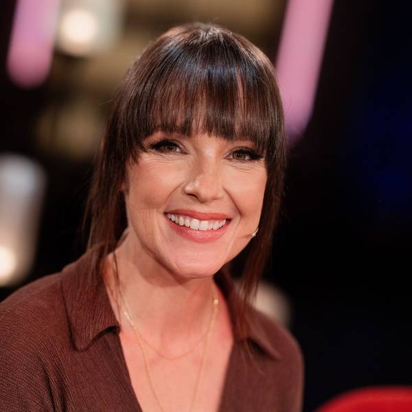 Carolin Kebekus, Moderatorin und Entertainerin, hat in der ARD das Abendprogramm unterbrochen, um ein wichtiges Thema anzusprechen. (Archivbild)
