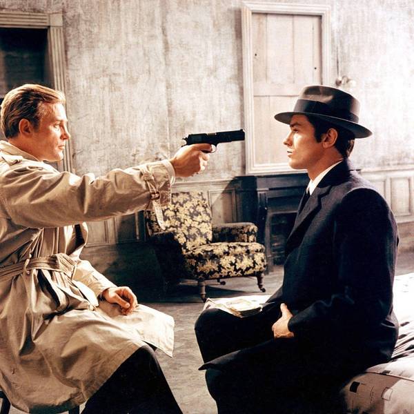 Der eiskalte Engel. Profi-Killer Jeff Costello (Alain Delon, re.) in einer prekären Situation.