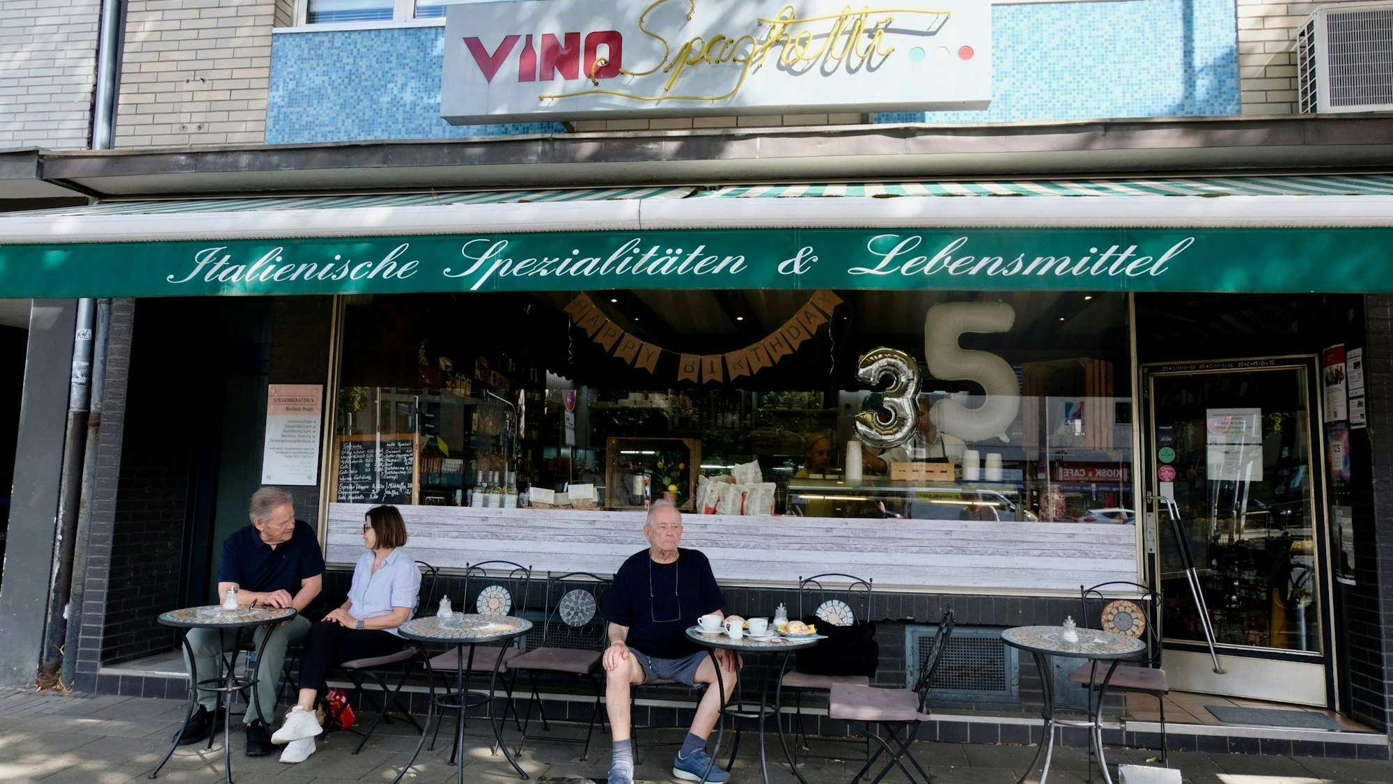 Der Laden Vino Spaghetti an der Aachener Straße 510.