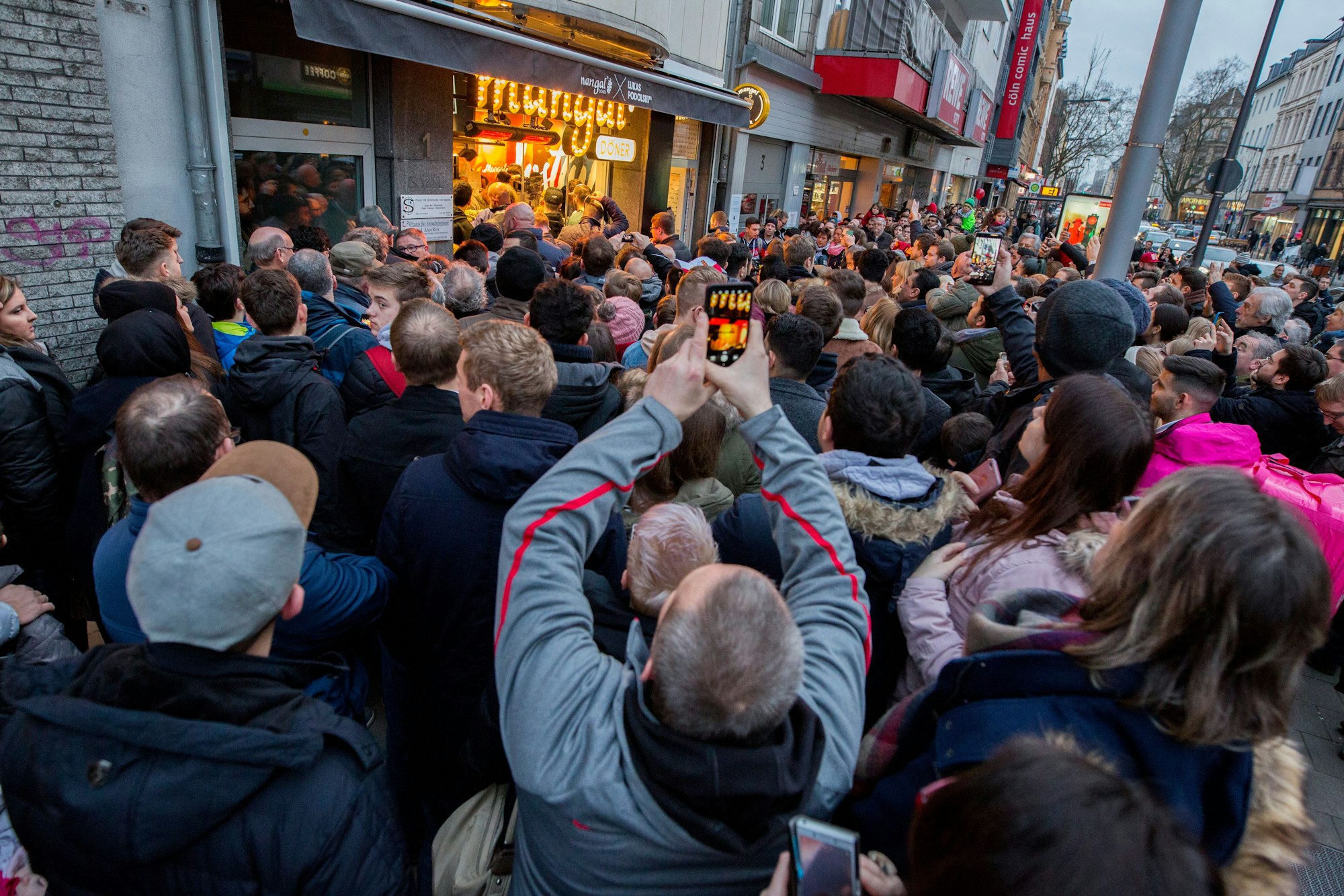 Eröffnung des Döner-Imbisses