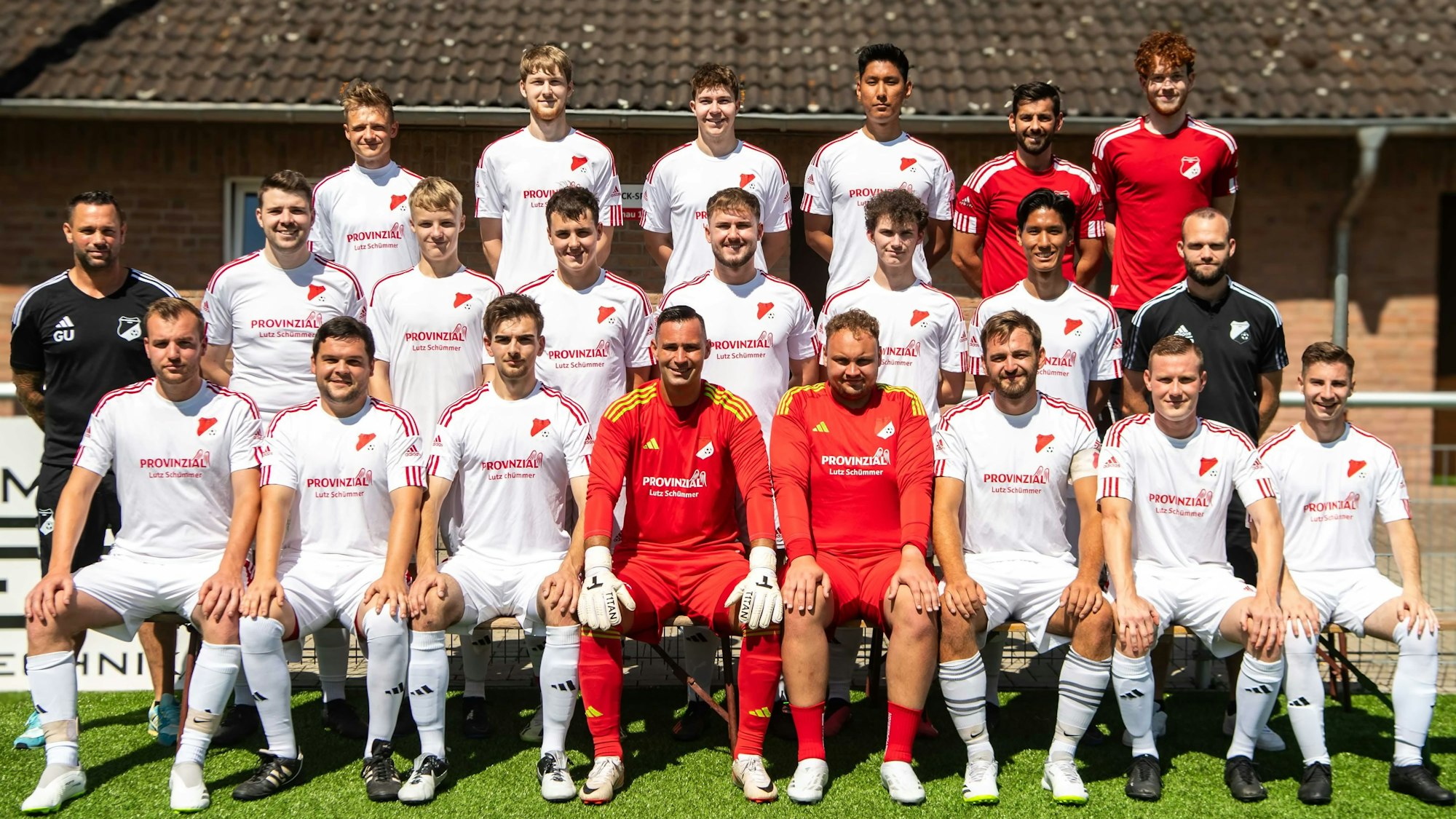 TSV Schönau Mannschaftsbild Kreisliga A mit neuem Trainer Gerrit Ueckert