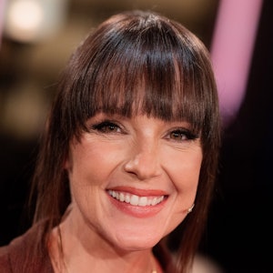 06.09.2023, Nordrhein-Westfalen, Köln: Carolin Kebekus, Moderatorin und Entertainerin, sitzt in den Studios des WDR.